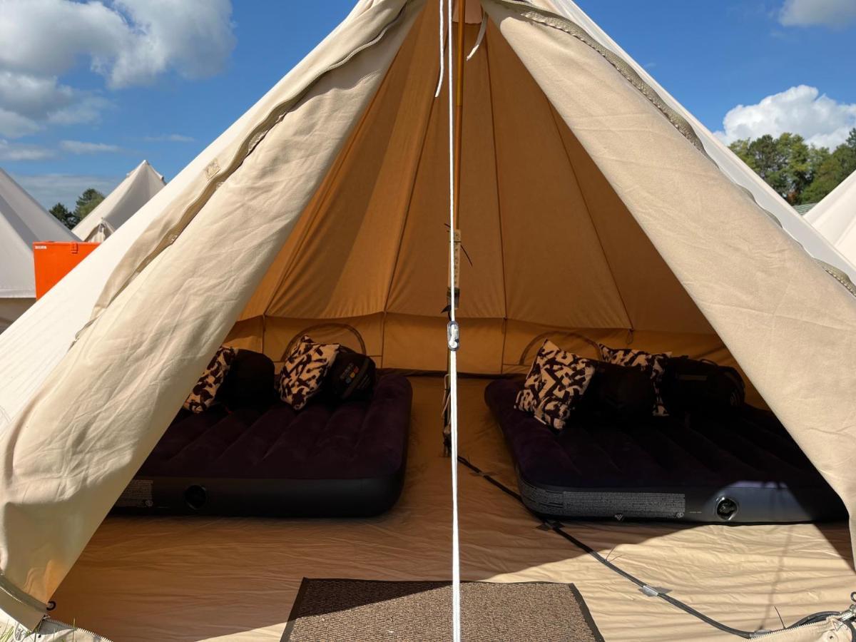 Готель Festanation Oktoberfest Camp #2 Мюнхен Екстер'єр фото