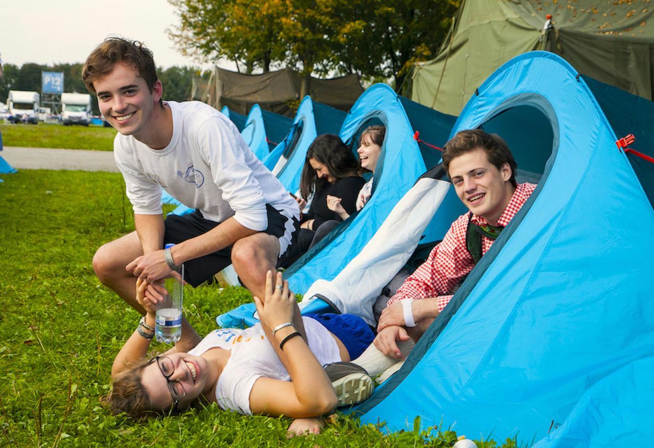 Готель Festanation Oktoberfest Camp #2 Мюнхен Екстер'єр фото
